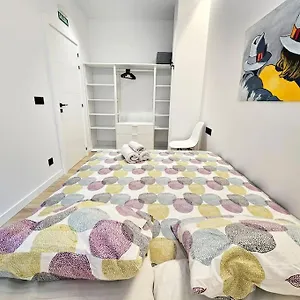 /